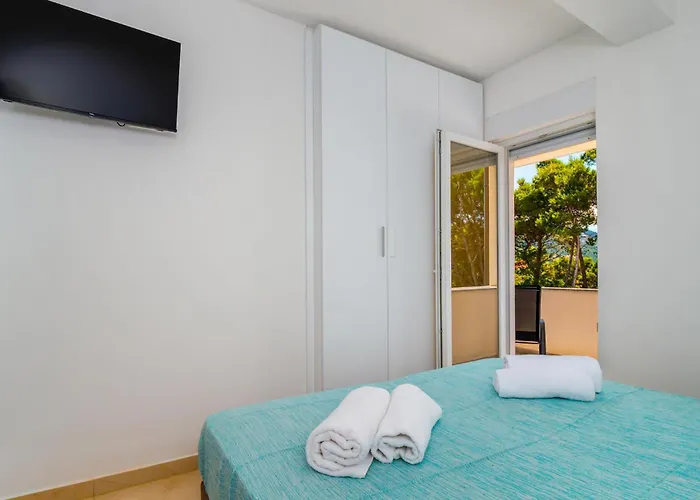 2 Bedroom Cozy In *